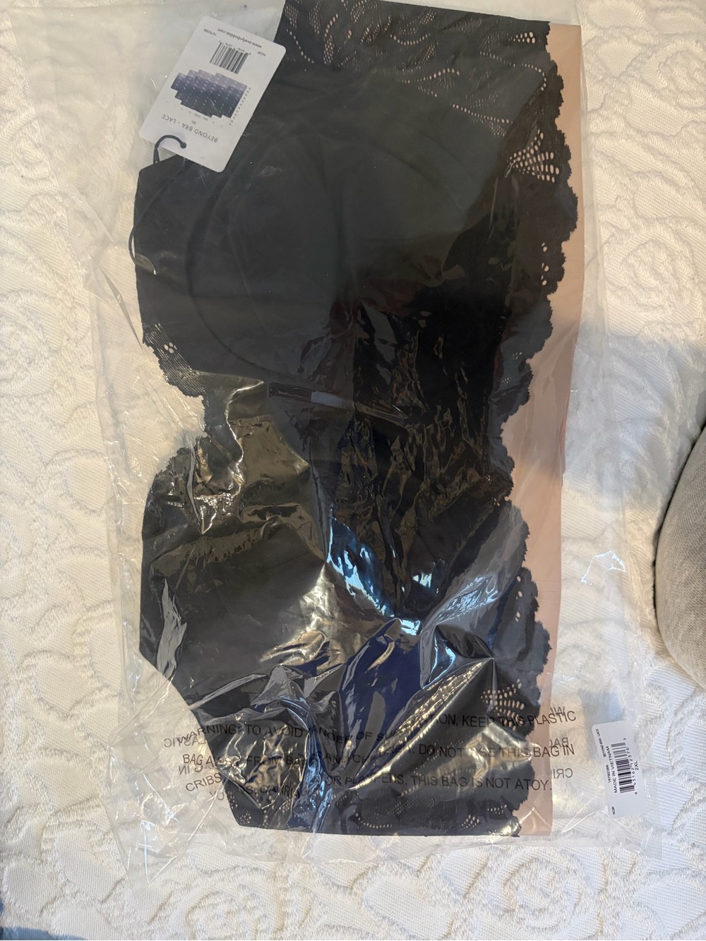 NWT Evelyn & Bobbie black and nude lace beyond bra